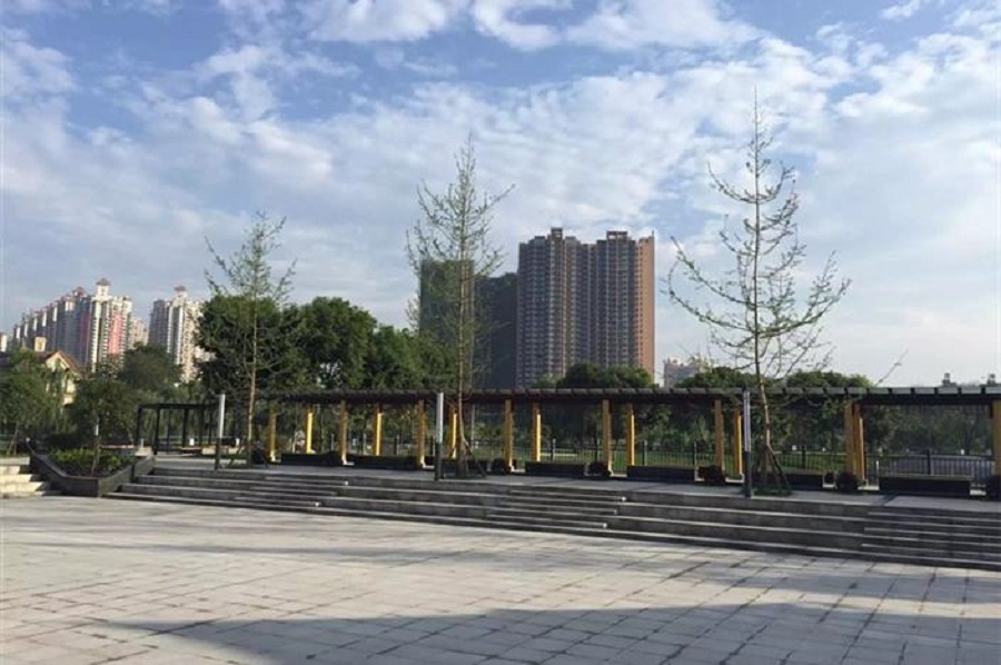 成都三原外國語學校校園環(huán)境怎么樣？
