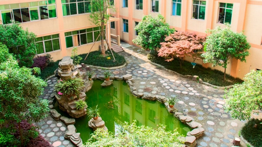 升庵中學(xué)校園環(huán)境怎么樣？
