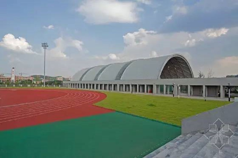 綿陽市奧林匹克體育學校是公辦的嗎？