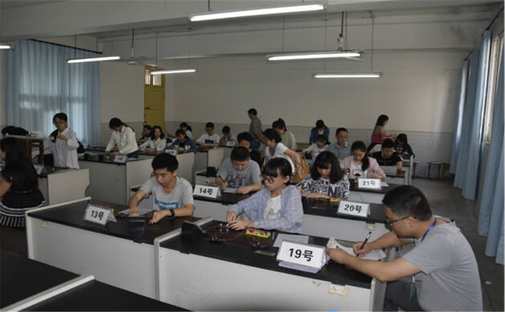 內(nèi)江第三中學學校環(huán)境怎么樣？