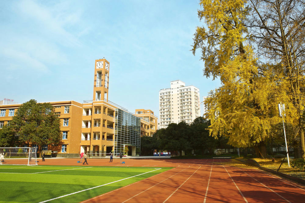 成都八中2020年的招生計(jì)劃是多少？