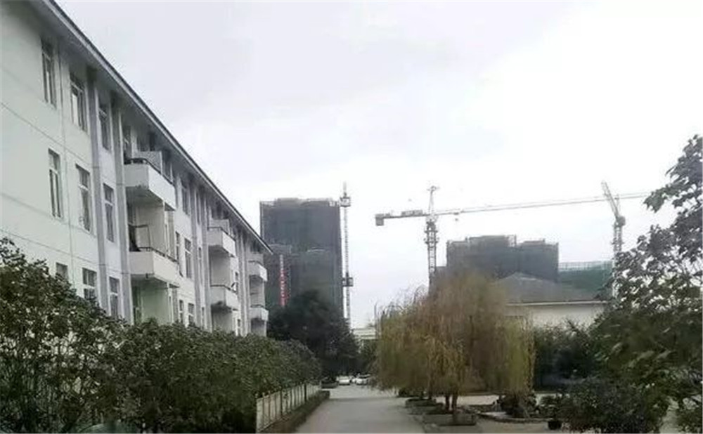 淮口中學(xué)去年的錄取分?jǐn)?shù)線是多少？