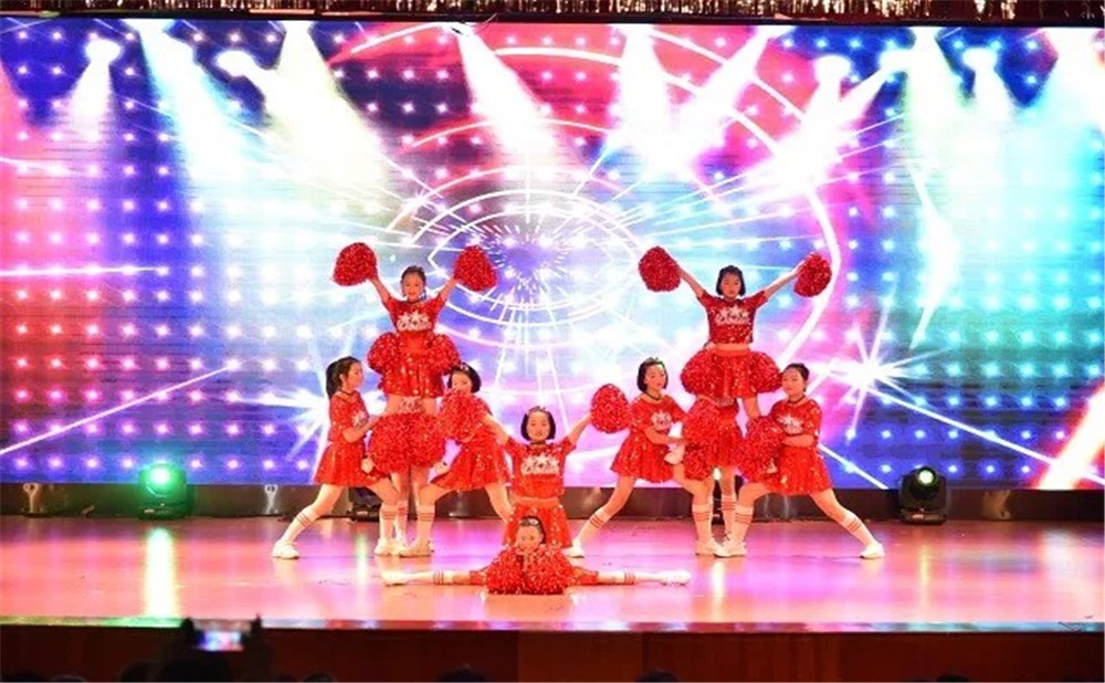 郫縣嘉祥外國語學校高中宿舍怎么樣？