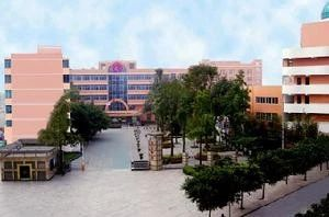 溫江中學(xué)的本科升學(xué)率是多少？