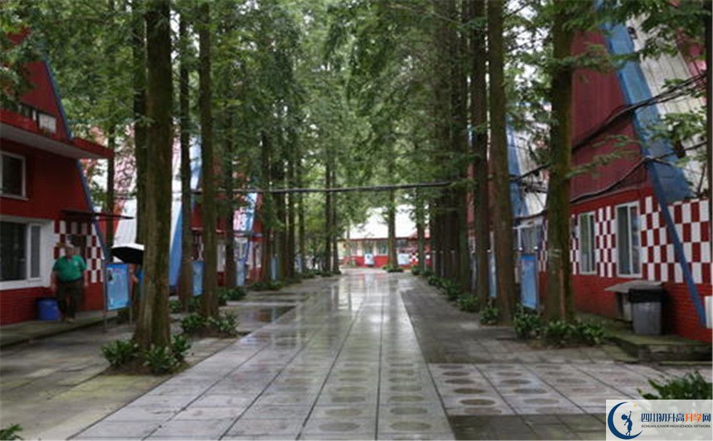 光亞學(xué)校地址怎么走？