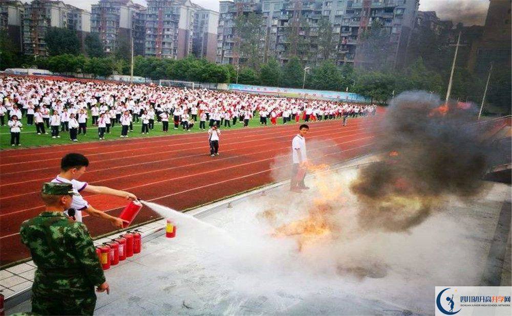 都江堰外國(guó)語實(shí)驗(yàn)學(xué)校高2020屆高三理綜階段檢測(cè)試題難嗎？