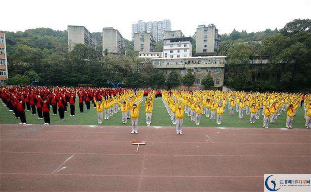 簡陽實(shí)驗(yàn)中學(xué)平行班與實(shí)驗(yàn)班差多少？