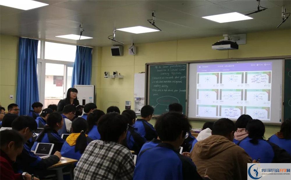 成都市籍田中學(xué)高中分班考試難嗎？