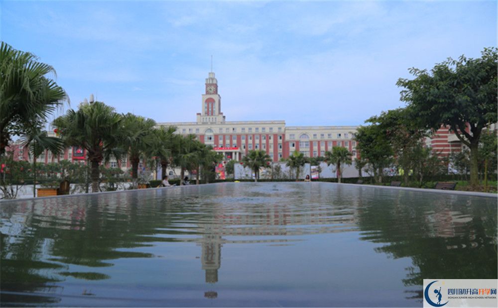 四川師范大學(xué)附屬中學(xué)高三診斷考試時(shí)間怎么安排？