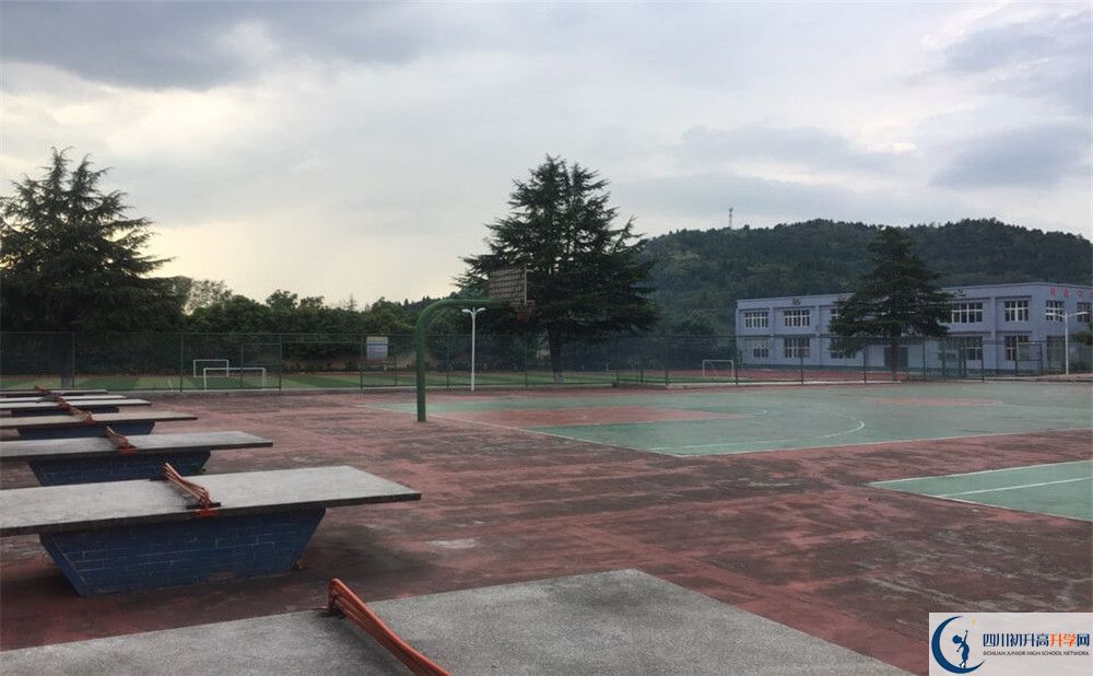 蘆溪中學(xué)今年的錄取條件是否有變化？